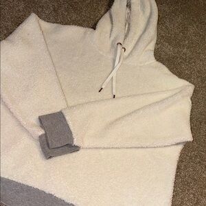 Xersion comfy Cream and Gray Women's Hoodie Sweater M